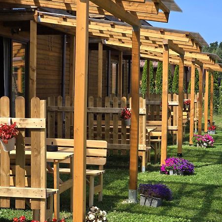 Ozi-Holiday Русиново Экстерьер фото